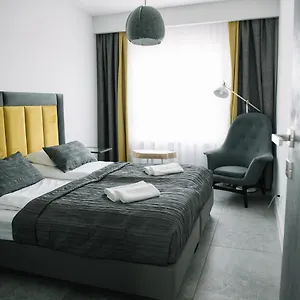Apartament Bułgarska 60m2-3 Pokoje-piękny Widok-13 Piętro 24h Check In, Poznań